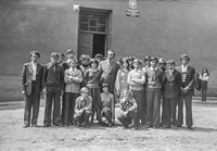 1977. Absolwenci Szkoły Podstawowej w Mołodyczu w roku 1977
