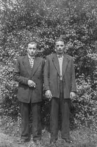 Lata 60. XX wieku. Władysław Kolasa (z lewej) i Władysław Sutkowy z Mołodycza
