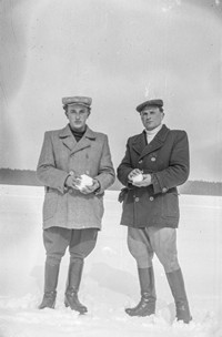 Lata 50. XX wieku. Bronisław Purcha (z lewej) i Franciszek Strent z Mołodycza