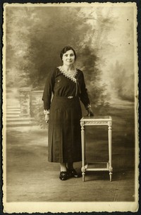 Lata 30. XX w. Portret matki Olgi Kruby.