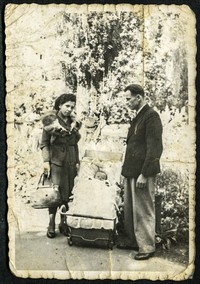1944August i Józefa Cetnarowicz z wózkiem.