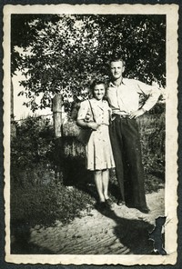 1949. Teodozja Doda i Władysław Papuga. Manasterz.