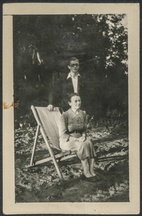 Lata 30. XX w. Fotografia kobiety i mężczyzny.
