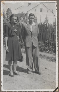 Lata 50. XX w. Lubaczów. Maria i Roman Gutowscy.